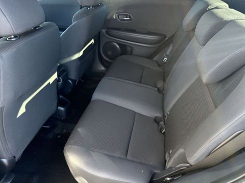 Used 2022 Honda HR-V LX image 14