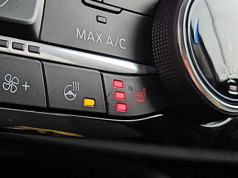 Used 2022 Ford Escape SE w/ Convenience Package image 22