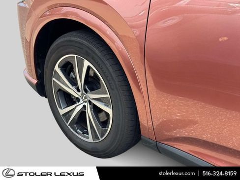 Used 2025 Lexus RX 350 Premium w/ Accessory Package AWD/4WD image 14