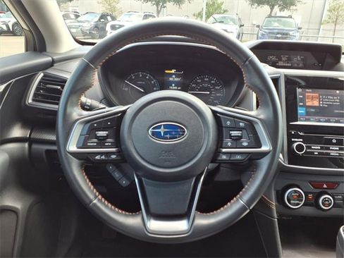 Used 2022 Subaru Crosstrek 2.0i Premium w/ Moonroof Package image 11