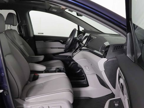 Used 2024 Honda Odyssey Elite image 6