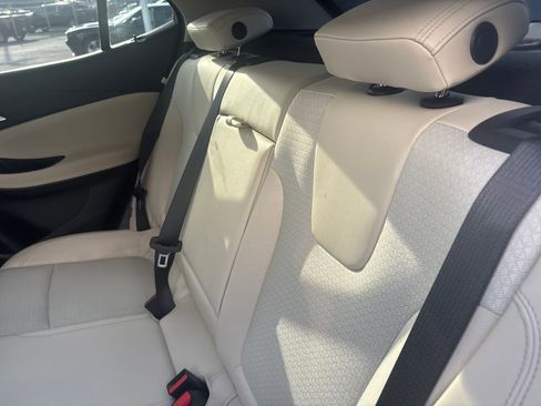 Used 2023 Buick Encore GX Select image 31
