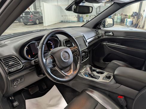 Used 2021 Jeep Grand Cherokee Limited w/ Quick Order Package 28K 80th AWD/4WD image 13