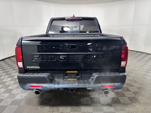 Used 2024 Honda Ridgeline Black Edition image 4