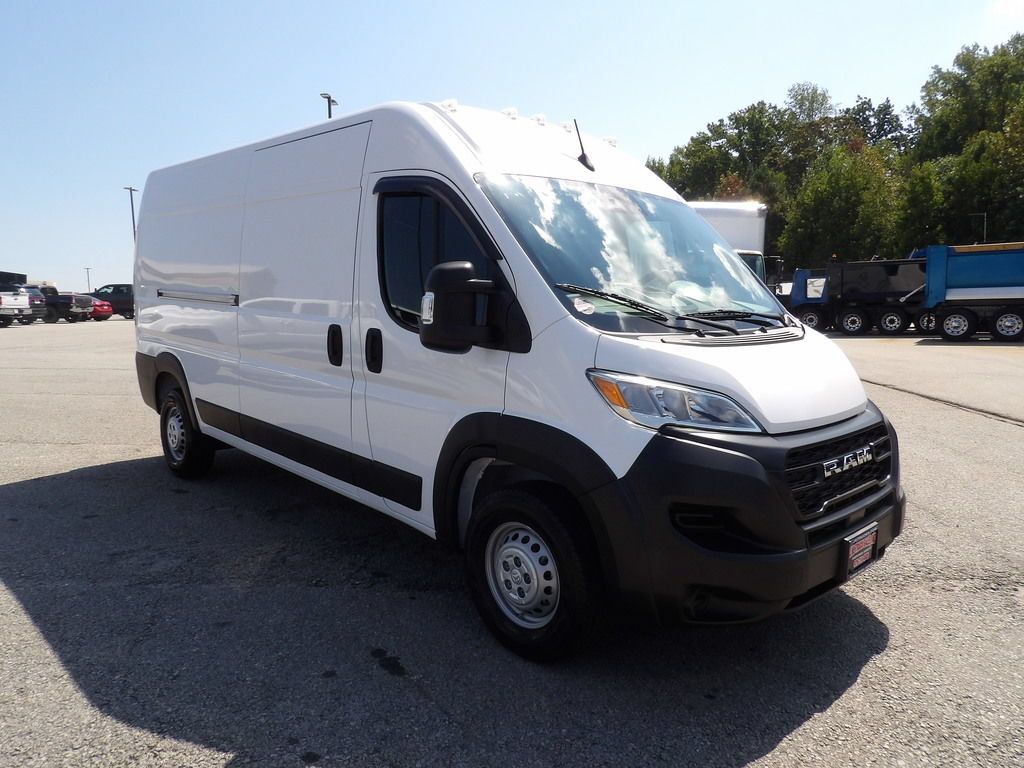Used 2024 RAM ProMaster 2500 FWD image 10