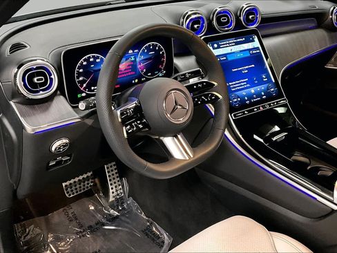 Used 2026 Mercedes-Benz GLC 300 4MATIC image 18