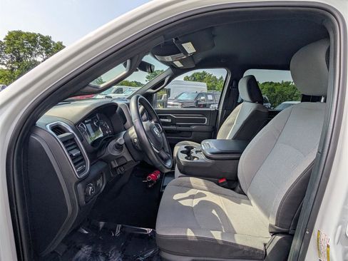 Used 2024 RAM 3500 Big Horn image 15