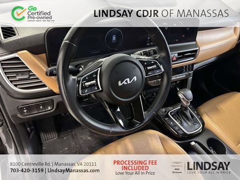 Used 2024 Kia Seltos EX AWD/4WD image 18