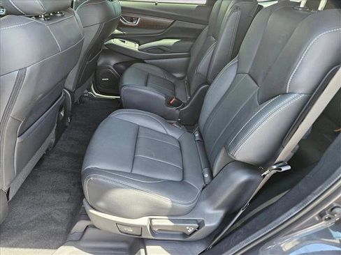 Used 2025 Subaru Ascent Touring w/ Popular Package #1 AWD/4WD image 21