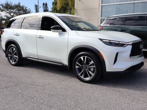 Certified 2023 INFINITI QX60 Luxe w/ Cargo Package image 12