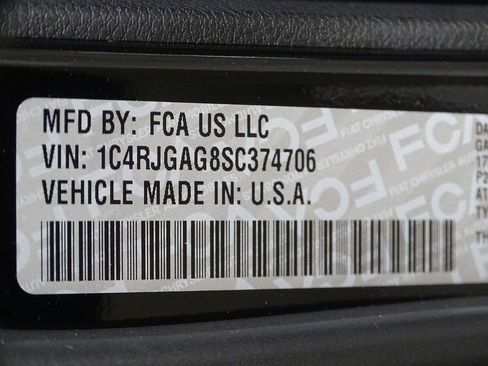 New 2025 Jeep Grand Cherokee Laredo image 20