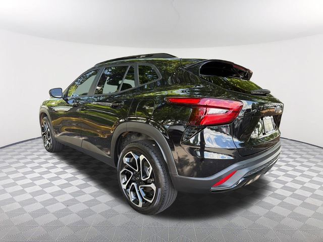 Used 2025 Chevrolet Trax RS w/ Sunroof Package FWD image 7