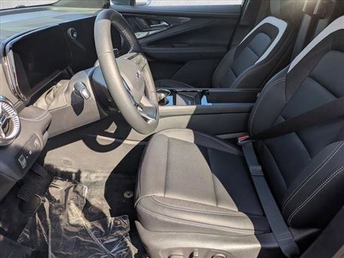 New 2026 Chevrolet Blazer EV LT image 4