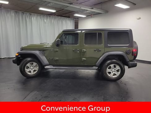 Used 2022 Jeep Wrangler Unlimited Sport AWD/4WD image 5