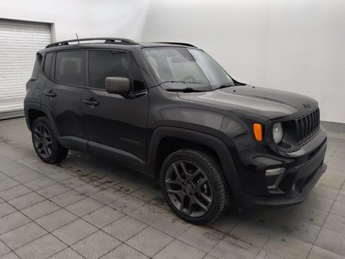 Used 2021 Jeep Renegade Latitude w/ Luxury Group II AWD/4WD image 11