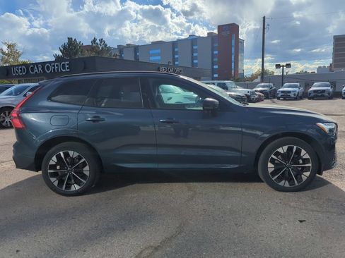 Used 2026 Volvo XC60 B5 Plus AWD/4WD image 8