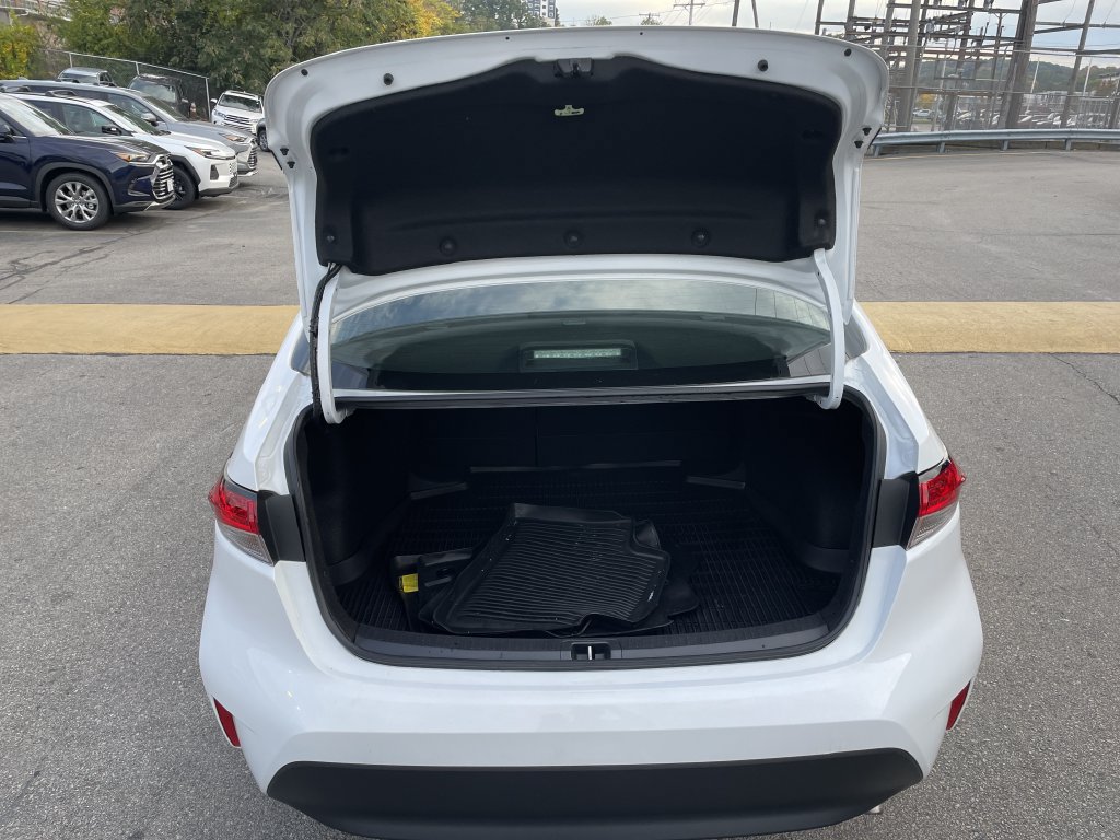 Certified 2024 Toyota Corolla LE FWD image 13