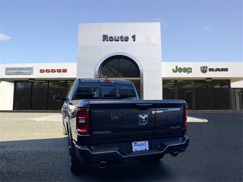 New 2026 RAM 1500 4x4 Crew Cab image 7