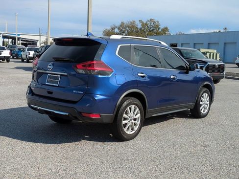 Used 2020 Nissan Rogue SV image 5