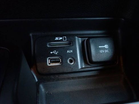 Used 2018 Jeep Cherokee Trailhawk w/ Trailer Tow Group AWD/4WD image 21