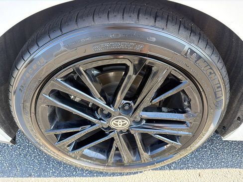 Used 2025 Toyota Camry SE w/ Multimedia Upgrade Package FWD image 17