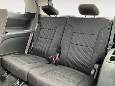 Used 2019 GMC Acadia SLE image 21