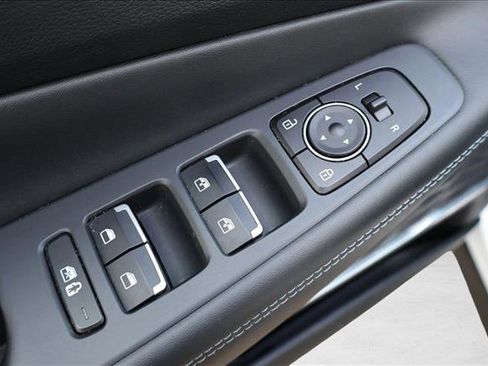 Used 2021 Hyundai Santa Fe SEL Premium image 12