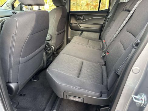 Used 2021 Honda Ridgeline Sport image 10