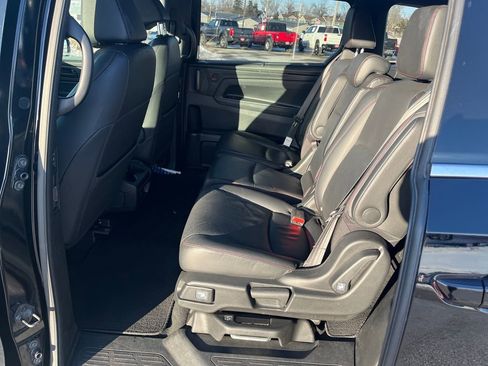 Used 2024 Honda Odyssey Sport image 23