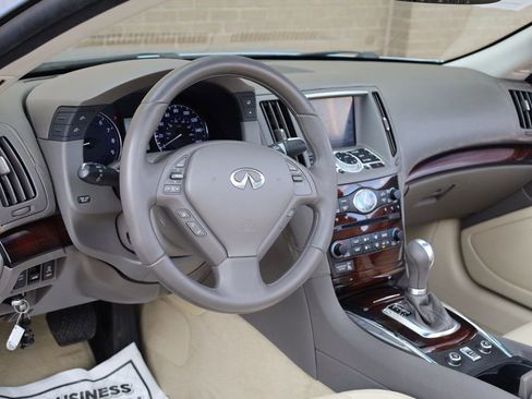 Used 2010 INFINITI G37 Sport w/ Premium Pkg image 13