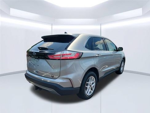 Used 2024 Ford Edge SEL w/ Convenience Package AWD/4WD image 14