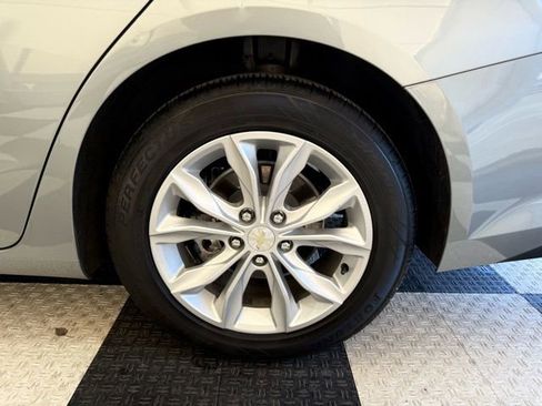 Used 2024 Chevrolet Malibu LT image 10