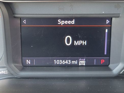 Used 2021 GMC Sierra 1500 Elevation w/ Preferred Package image 6