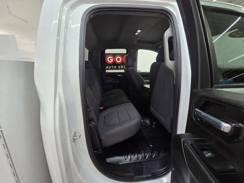 Used 2022 Chevrolet Silverado 2500 W/T w/ WT Fleet Convenience Package image 18