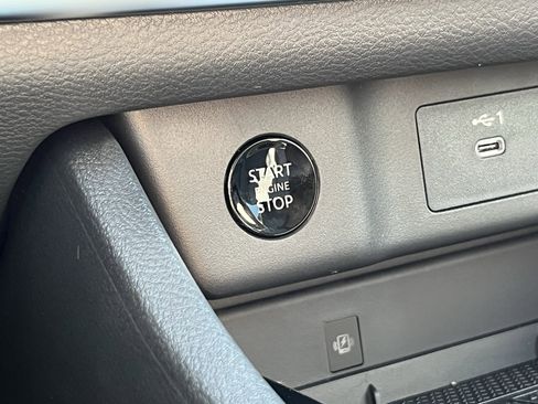 New 2026 Nissan Rogue SV image 34