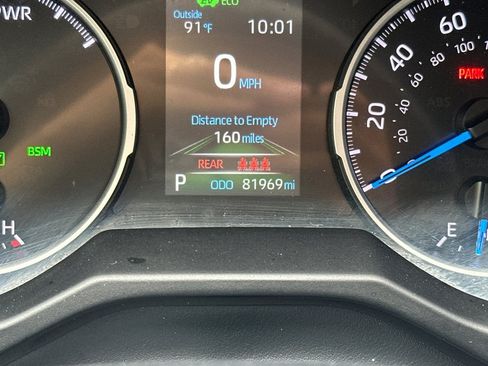 Certified 2021 Toyota RAV4 LE AWD/4WD image 24