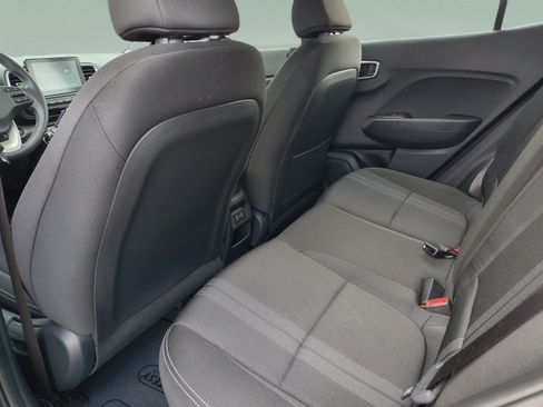 New 2026 Hyundai Venue SEL FWD image 17