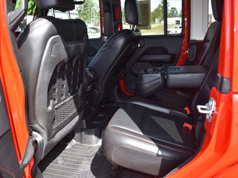 Used 2021 Jeep Wrangler Unlimited Rubicon image 28