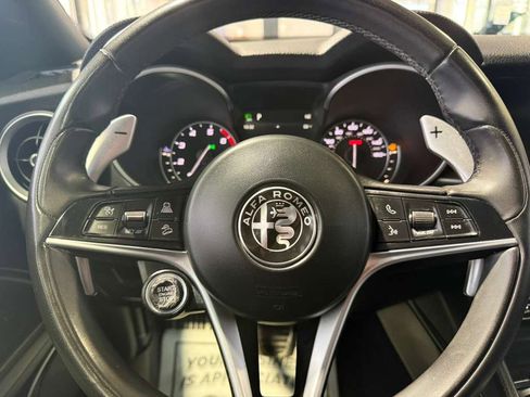 Used 2018 Alfa Romeo Stelvio Ti Sport image 10