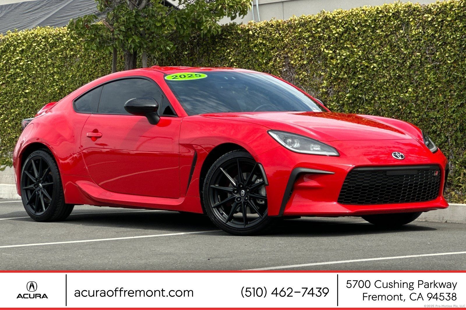 Used 2025 Toyota GR86 Premium w/ ALL Weather Mat Package (TMS) RWD image 1