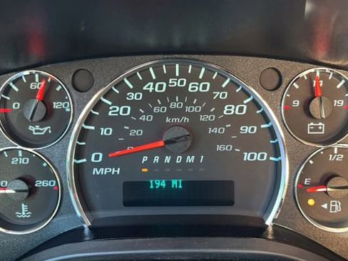 New 2025 Chevrolet Express 2500 Work Van w/ Driver Convenience Package image 16