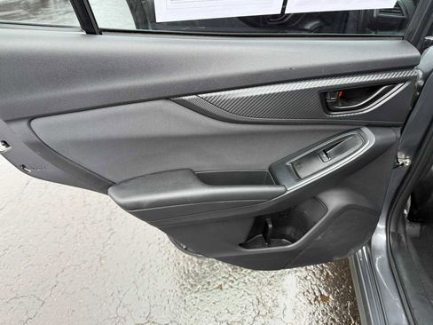 Certified 2021 Subaru Crosstrek 2.0i Premium w/ Moonroof Package image 15