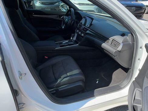 Used 2020 Honda Accord Sport image 17