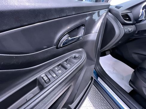 Used 2020 Buick Encore Sport Touring FWD image 12