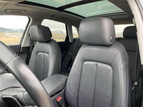 Used 2020 Audi Q5 2.0T Premium Plus w/ Premium Plus Package image 15