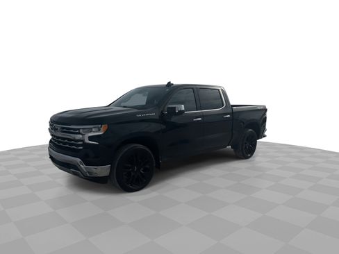 Certified 2022 Chevrolet Silverado 1500 LTZ w/ LTZ Premium Package image 4