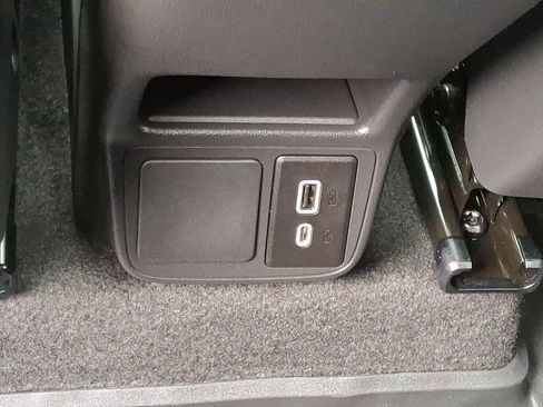 Used 2024 Buick Encore GX Preferred w/ Comfort Package image 11