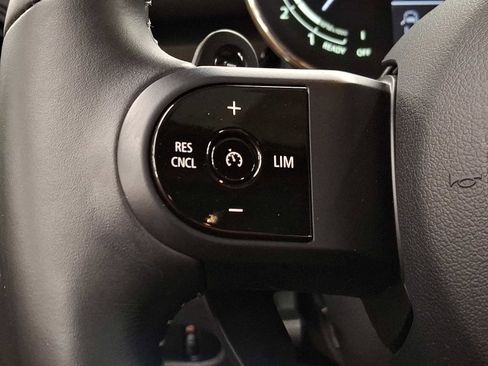 Certified 2024 MINI Cooper S image 17