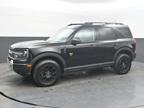 Used 2025 Ford Bronco Sport Badlands AWD/4WD image 5