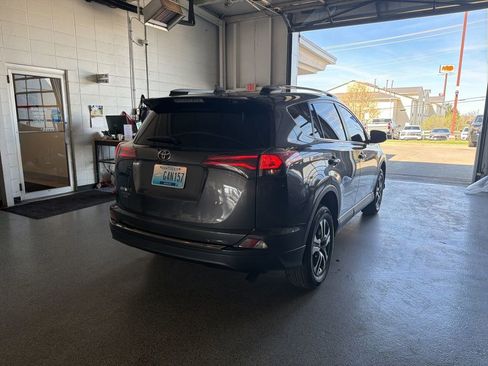Used 2018 Toyota RAV4 LE w/ All Weather Liner Package image 3